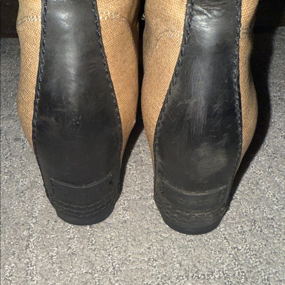 Sorel Two Toned Lace Up Boots Women’s Size 9.5 Winter Brown/Black Good Condition - Picture 11 of 11